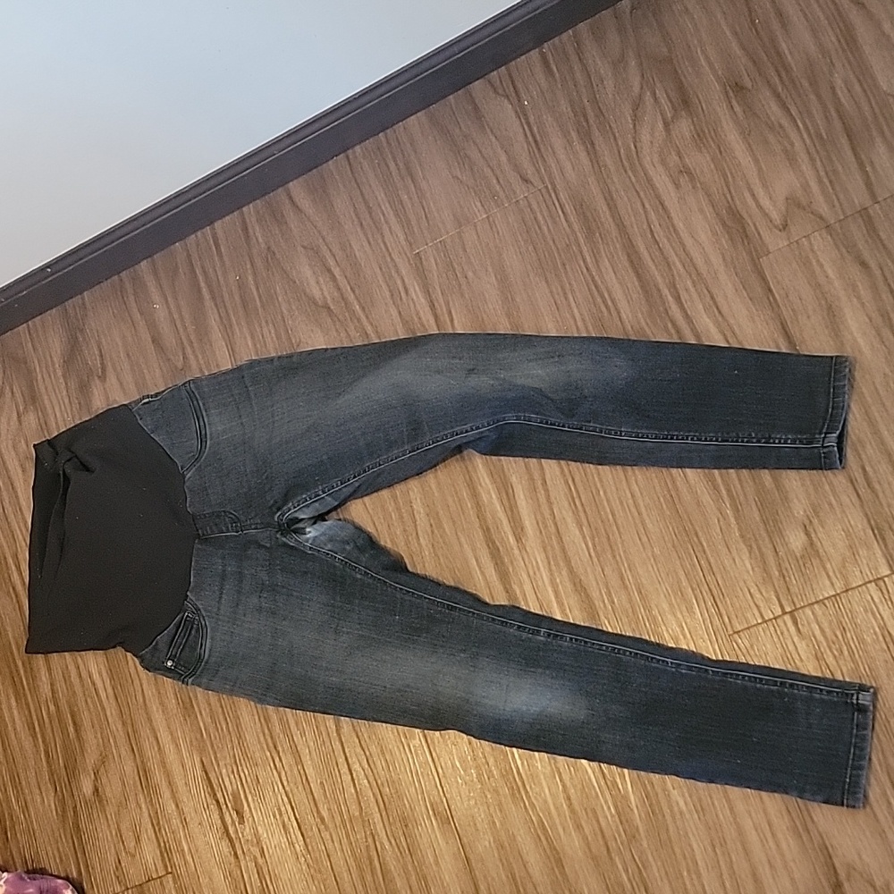 Maternity jeans